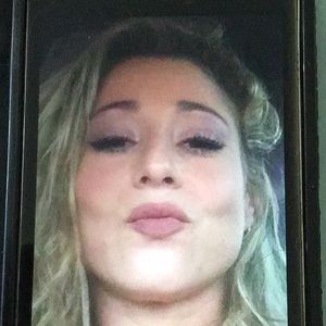 Meet your Posher, Brielle